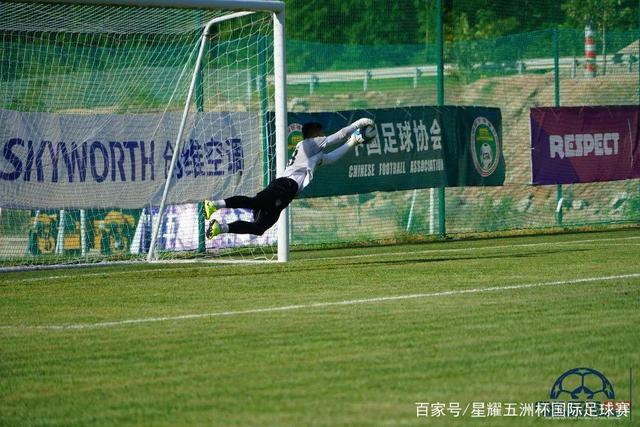 伊朗计划关闭霍尔木兹海峡内非法通道